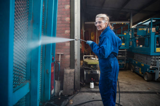Best Roof Power Washing Services  in Trumansburg, NY